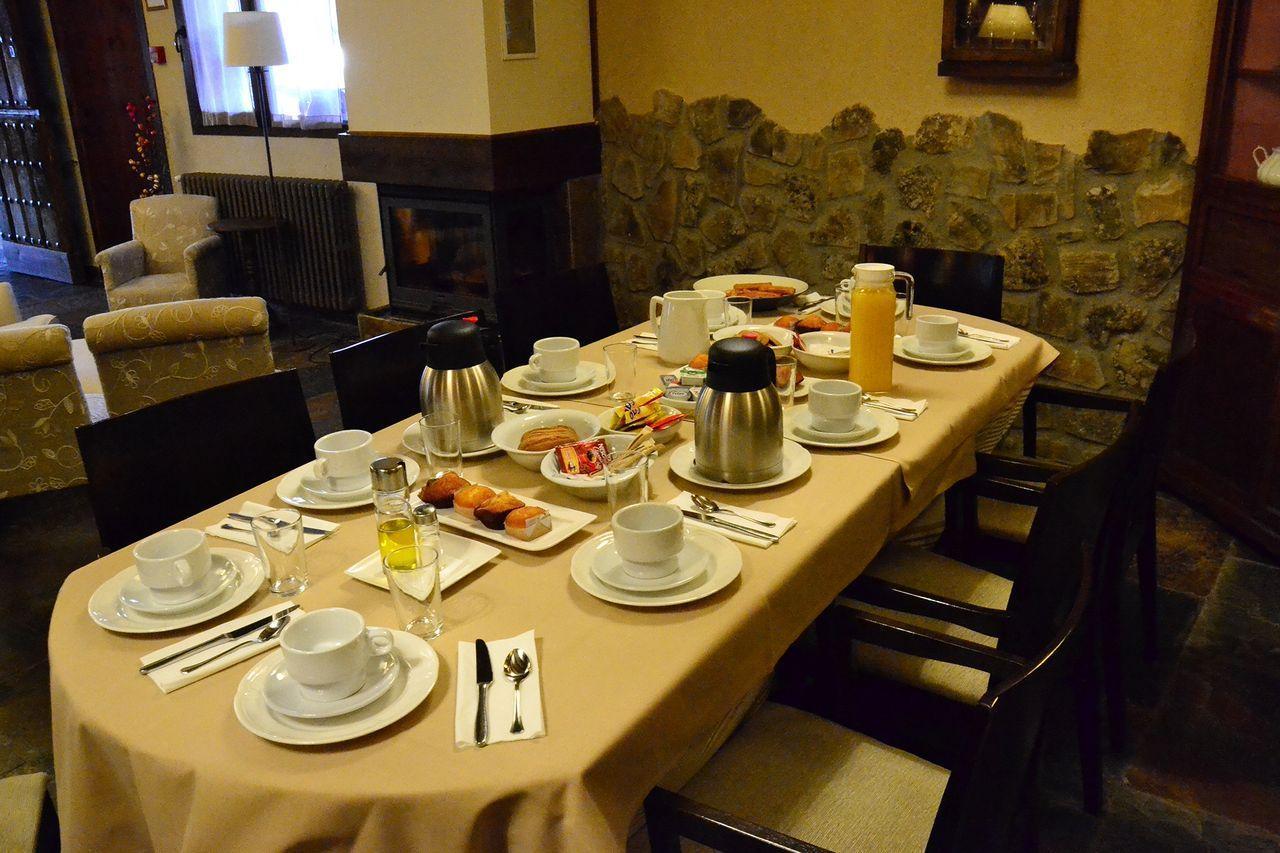 Solaz Del Moros Appartement Anaya Restaurant foto